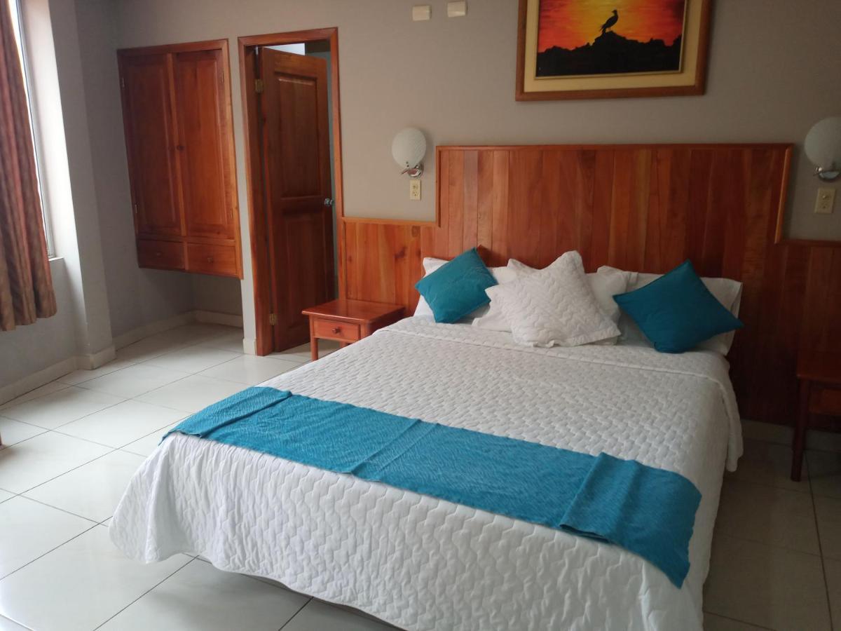 Hotel Palmeras Galapagos Пуерто Айора Екстериор снимка