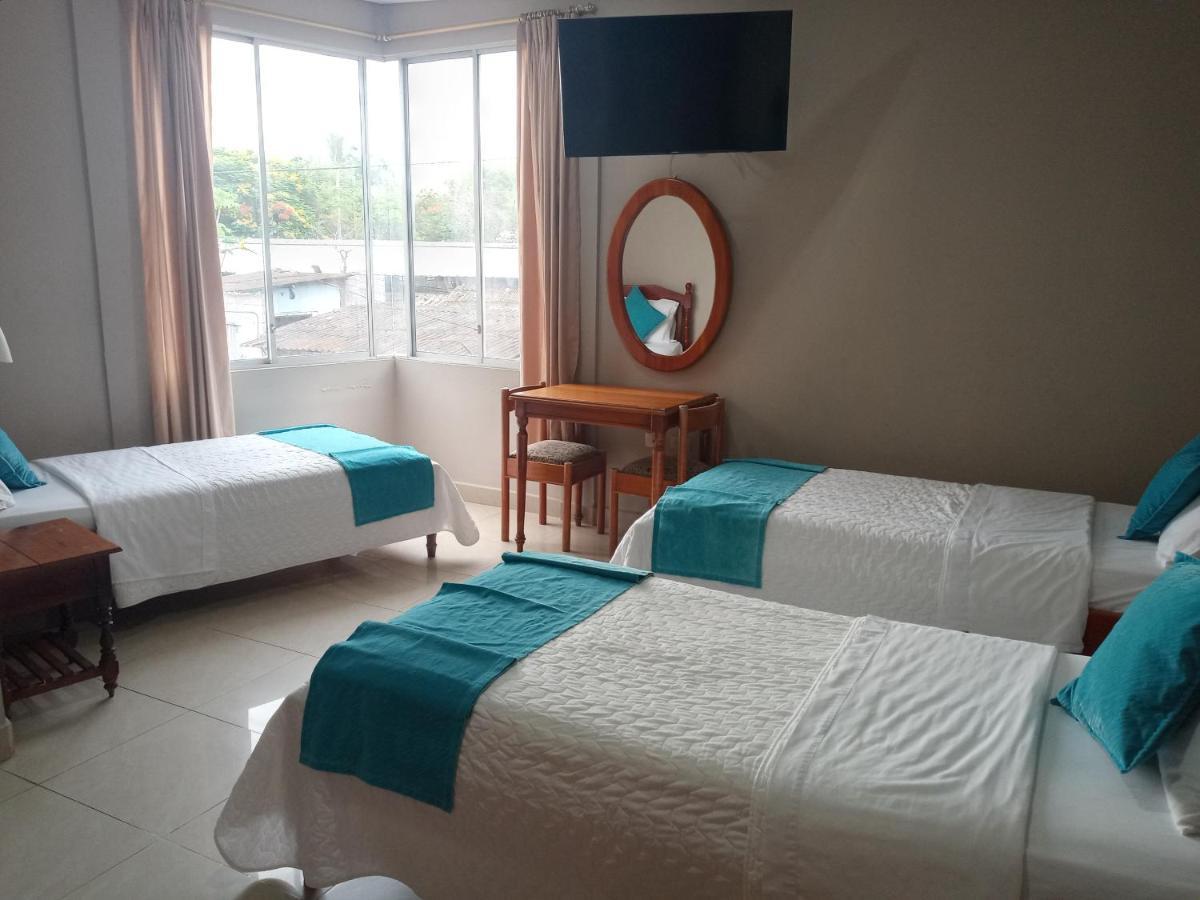 Hotel Palmeras Galapagos Пуерто Айора Екстериор снимка