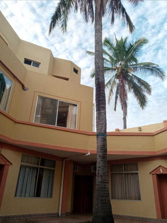 Hotel Palmeras Galapagos Пуерто Айора Екстериор снимка