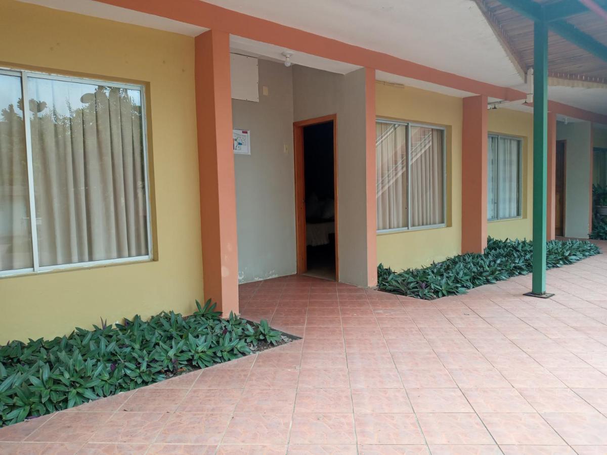 Hotel Palmeras Galapagos Пуерто Айора Екстериор снимка